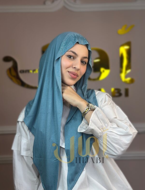 Hijab Triangle | حجاب مثلث مرصع